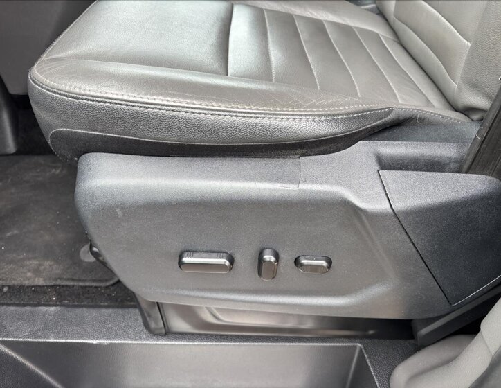 Ford Tourneo Custom Kombi 2,0 l 125 kw