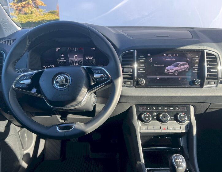 Škoda Karoq SUV / Terénní 1,5 l 110 kw