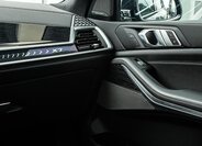 BMW X7 SUV / Terénní 3,0 l 250 kw
