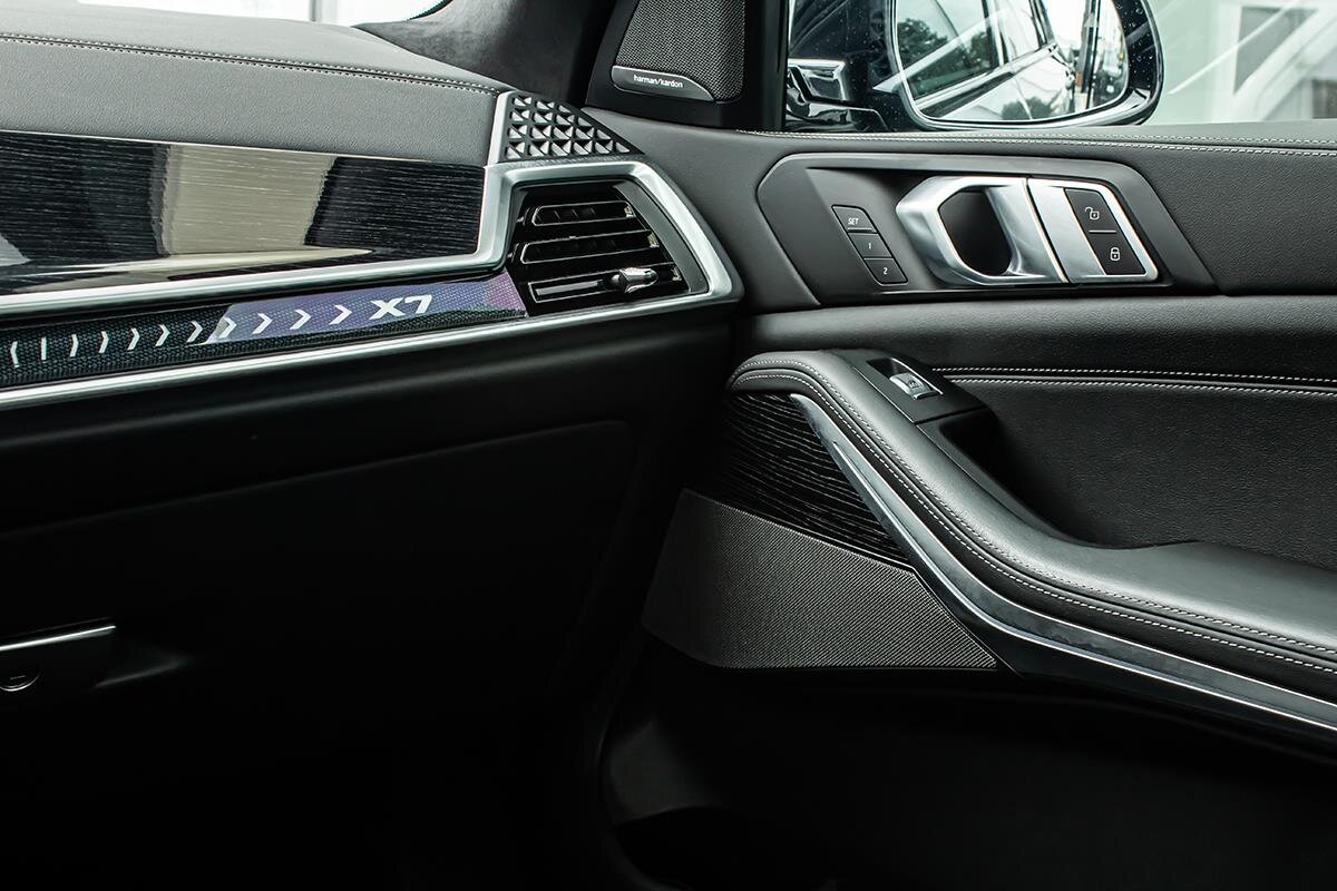 BMW X7 SUV / Terénní 3,0 l 250 kw