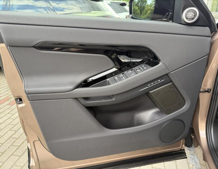 Land Rover Range Rover Evoque 13