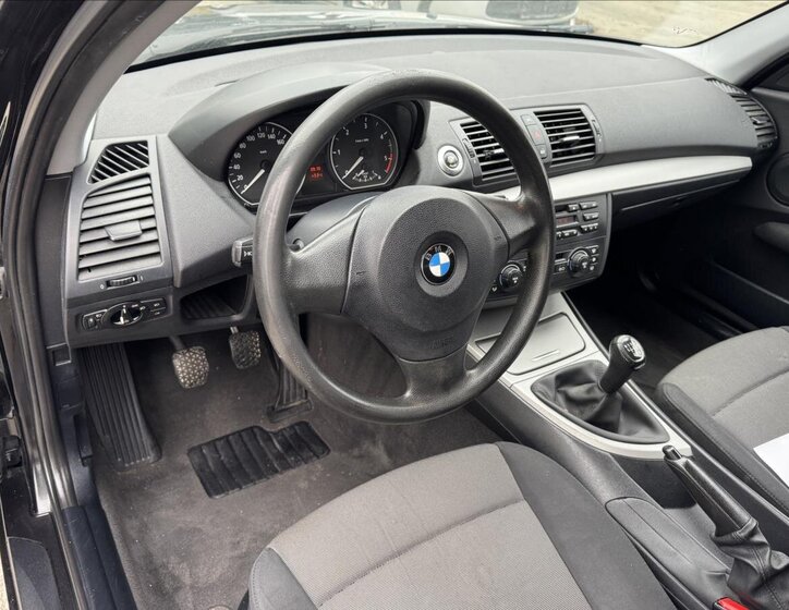 BMW Řada 1 Hatchback 2,0 l 90 kw