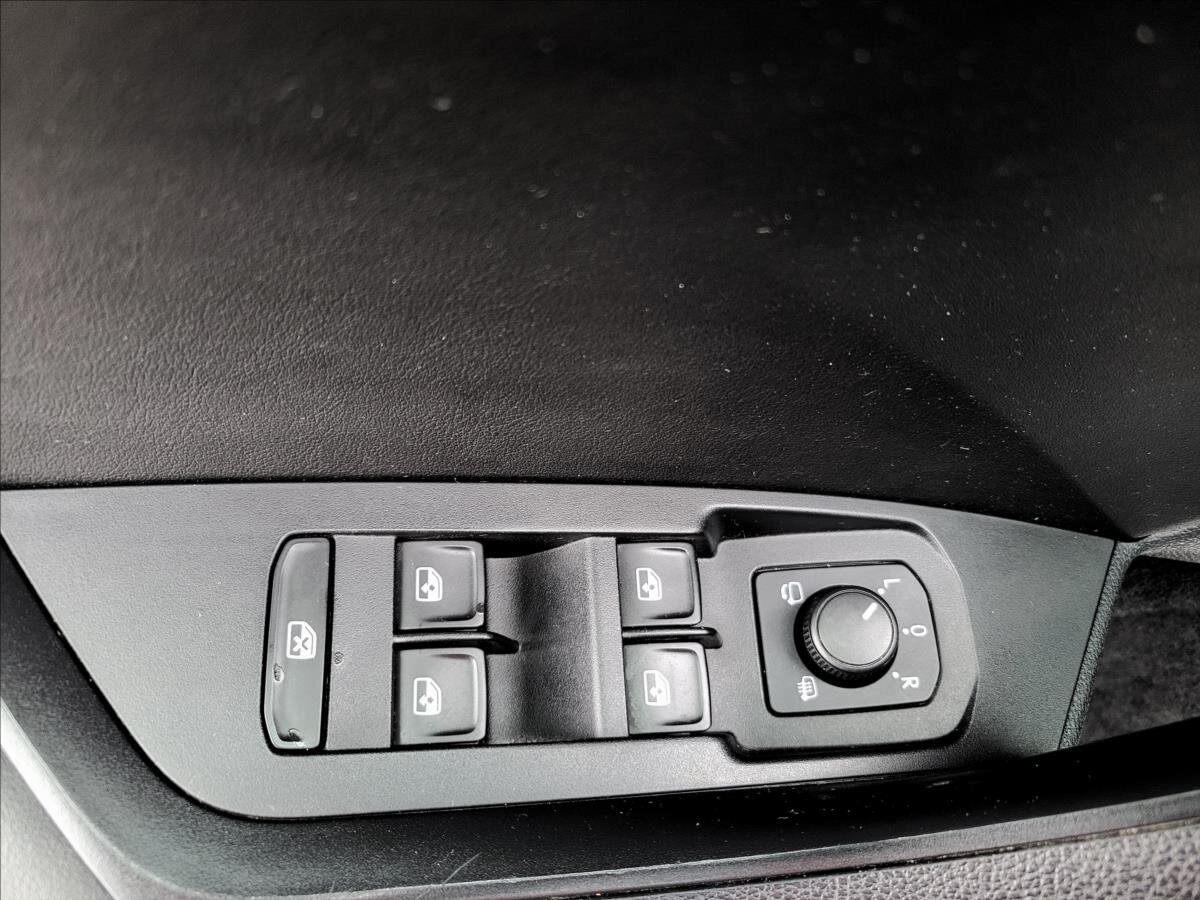 Škoda Kodiaq SUV / Terénní 1,5 l 110 kw