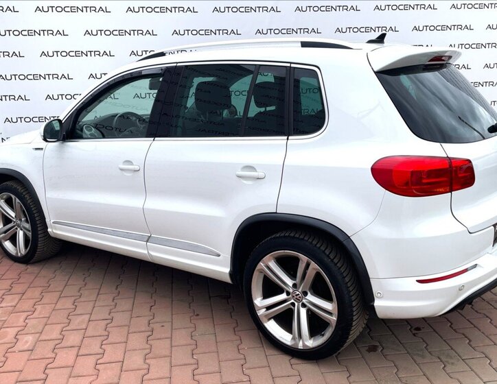 Volkswagen Tiguan SUV / Terénní 2,0 l 103 kw