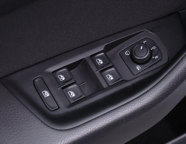 Volkswagen Passat Kombi 2,0 l 110 kw