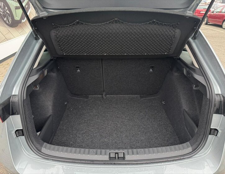 Škoda Scala Hatchback 1,5 l 110 kw