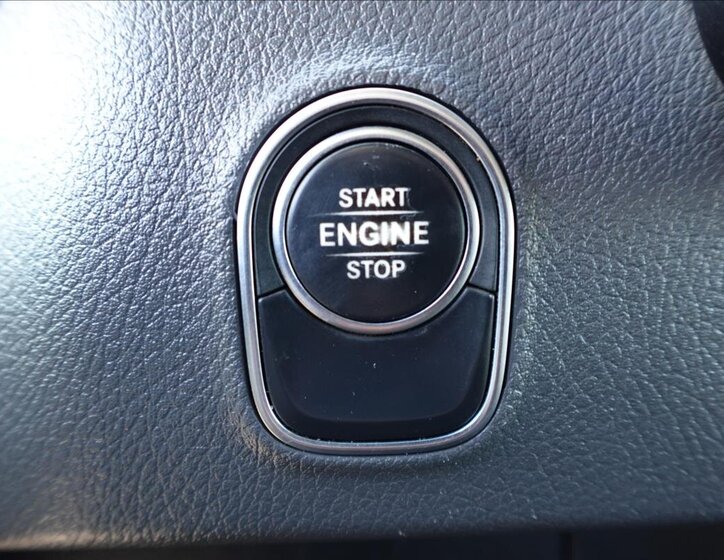 Mercedes-Benz Sprinter Valník 2,1 l 105 kw