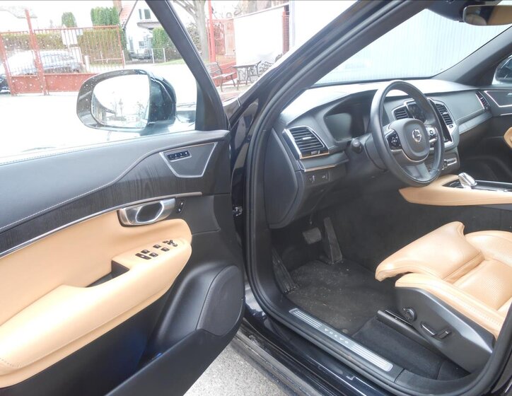 Volvo XC90 Ostatní 2,0 l 173 kw