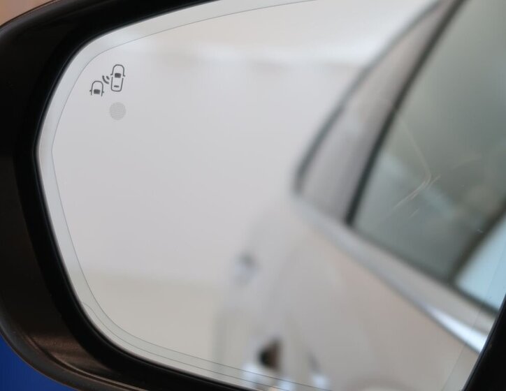 DS Automobiles DS7 Crossback SUV / Terénní 1,6 l 133 kw