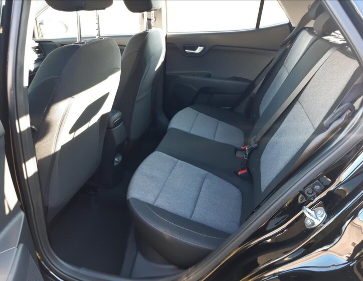 KIA Stonic SUV 0,0 58 kw