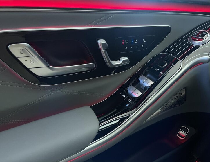 Mercedes-Benz Třídy S Ostatní 6,0 l 450 kw