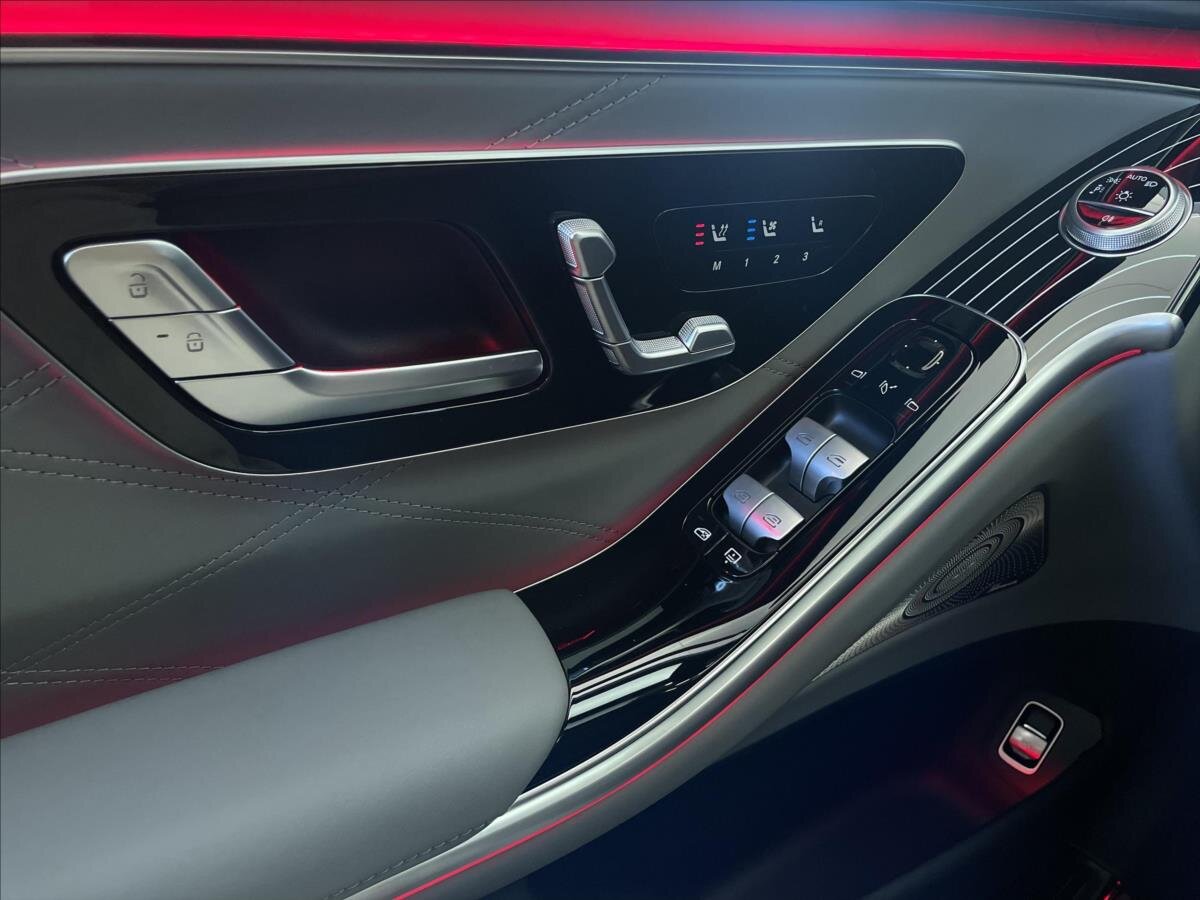 Mercedes-Benz Třídy S Ostatní 6,0 l 450 kw