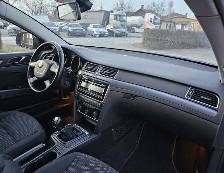 Škoda Superb Kombi 1,4 l 92 kw