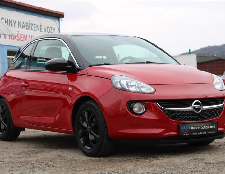 Opel Adam 3