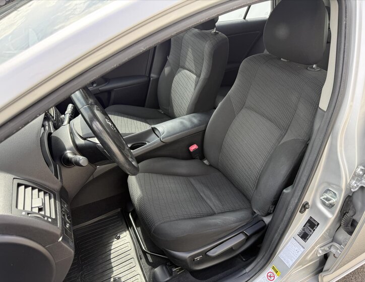 Toyota Avensis Kombi 1,8 l 108 kw