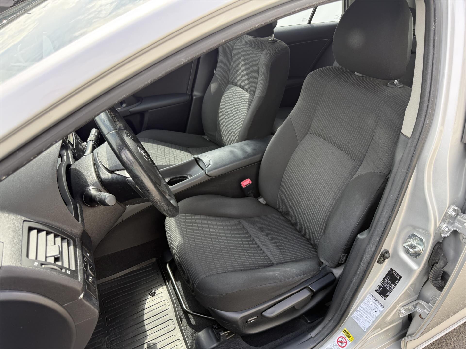 Toyota Avensis Kombi 1,8 l 108 kw