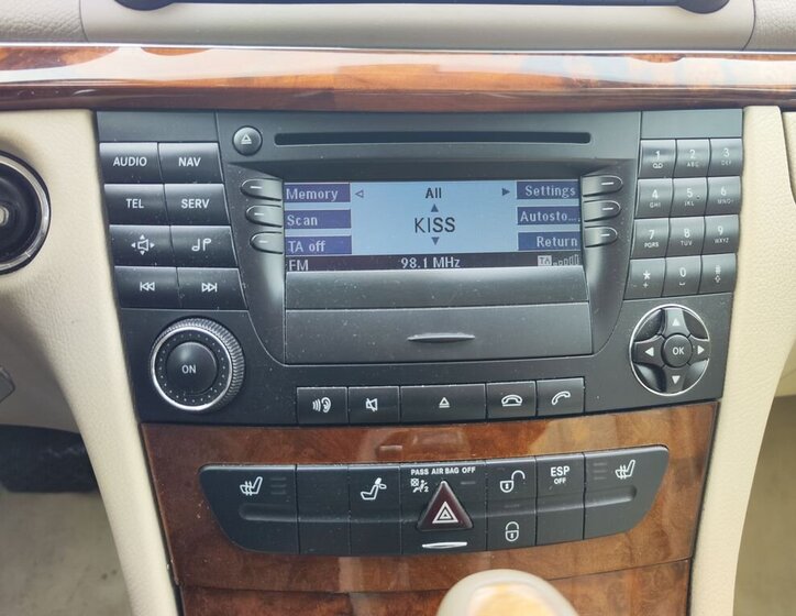 Mercedes-Benz Třídy E Sedan 2,7 l 130 kw