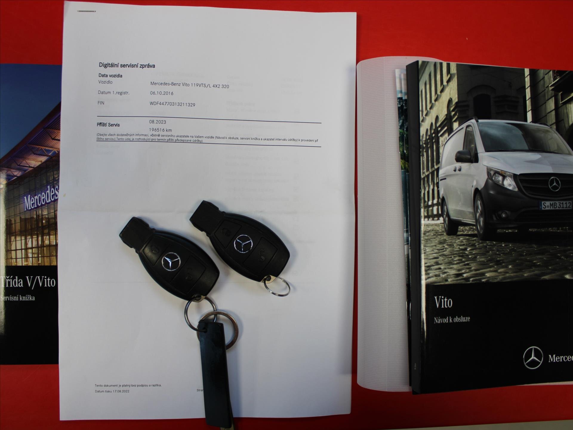 Mercedes-Benz Vito Kombi 2,1 l 140 kw