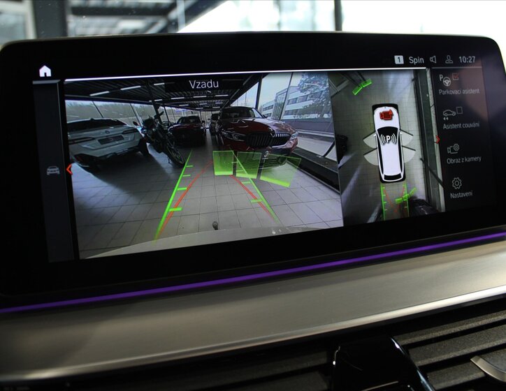 BMW Řada 5 Kombi 3,0 l 210 kw