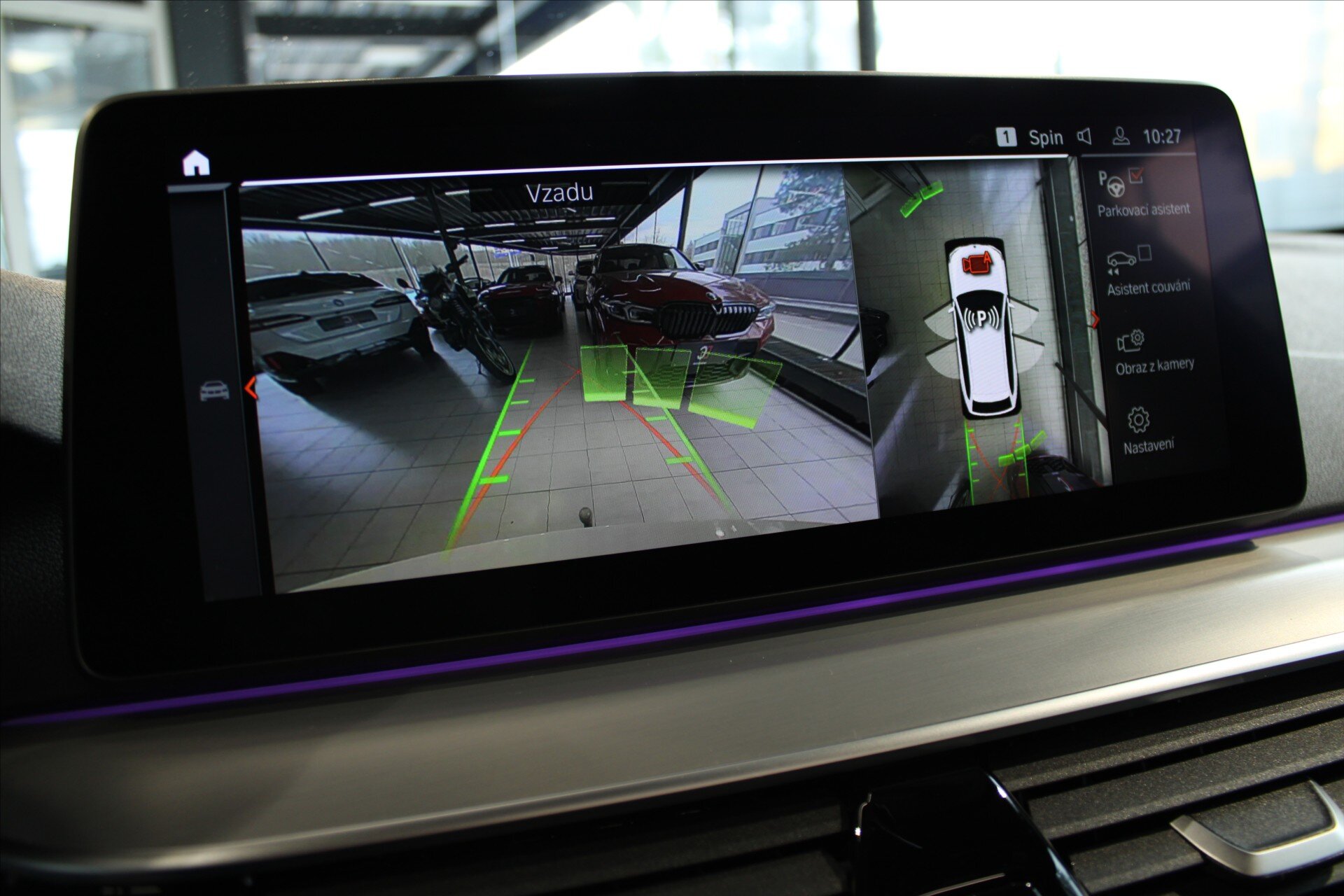 BMW Řada 5 Kombi 3,0 l 210 kw