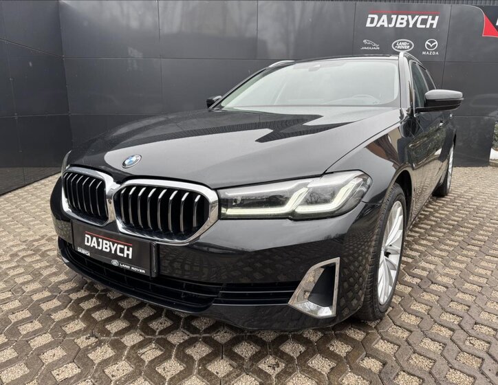 BMW Řada 5 Kombi 3,0 l 210 kw