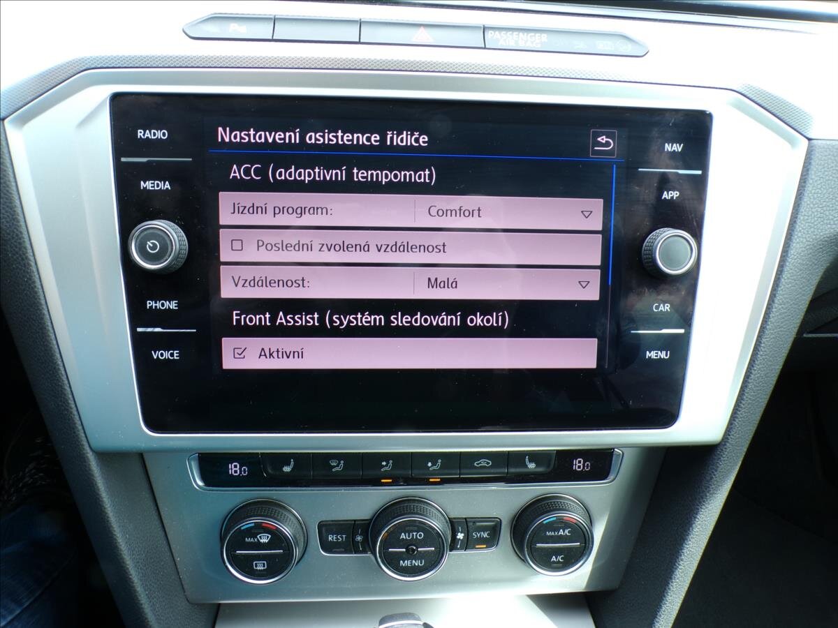 Volkswagen Passat Kombi 2,0 l 110 kw