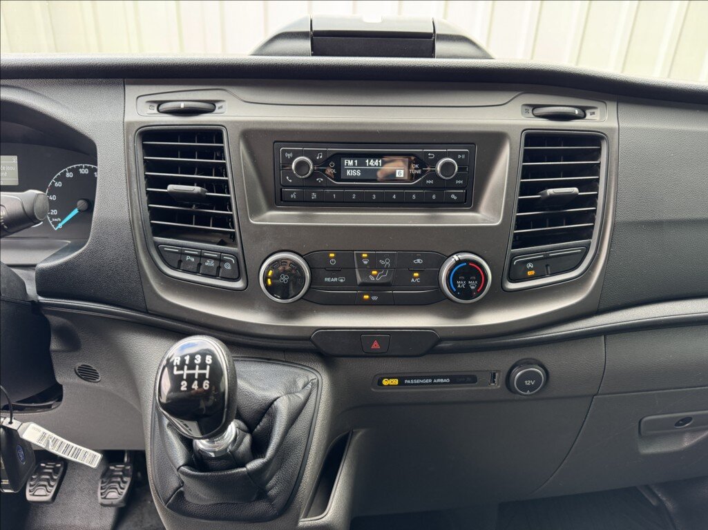 Ford Transit Custom Kombi 2,0 l 96 kw