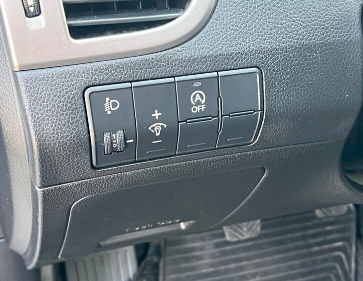 Hyundai i30 Hatchback 1,6 l 81 kw