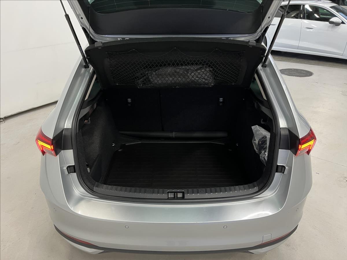 Škoda Scala Hatchback 1,5 l 110 kw