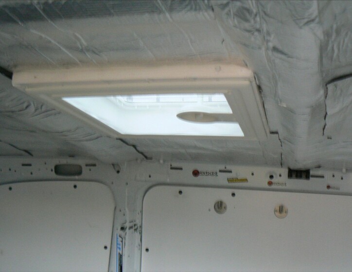 Mercedes-Benz Vito 16