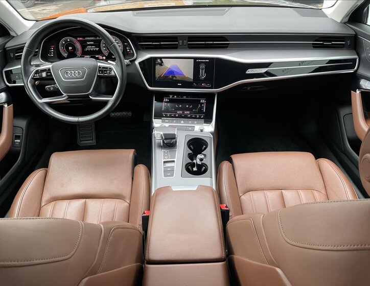 Audi A6 Allroad Kombi 3,0 l 253 kw