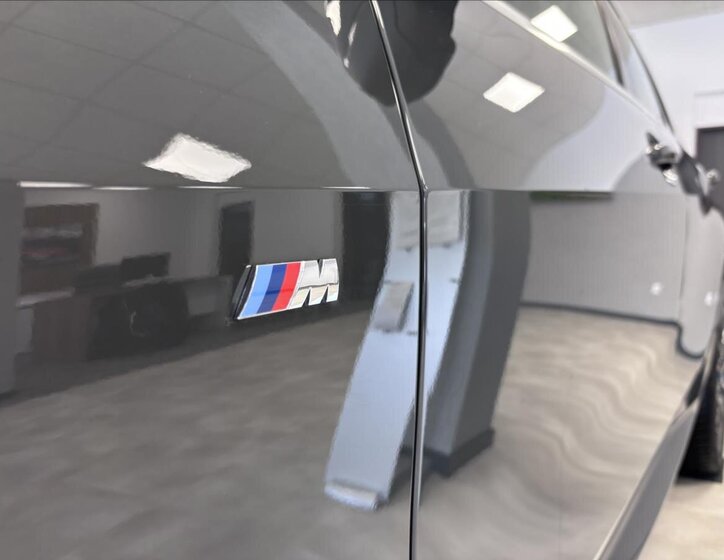 BMW X5 Kombi 3,0 l 210 kw