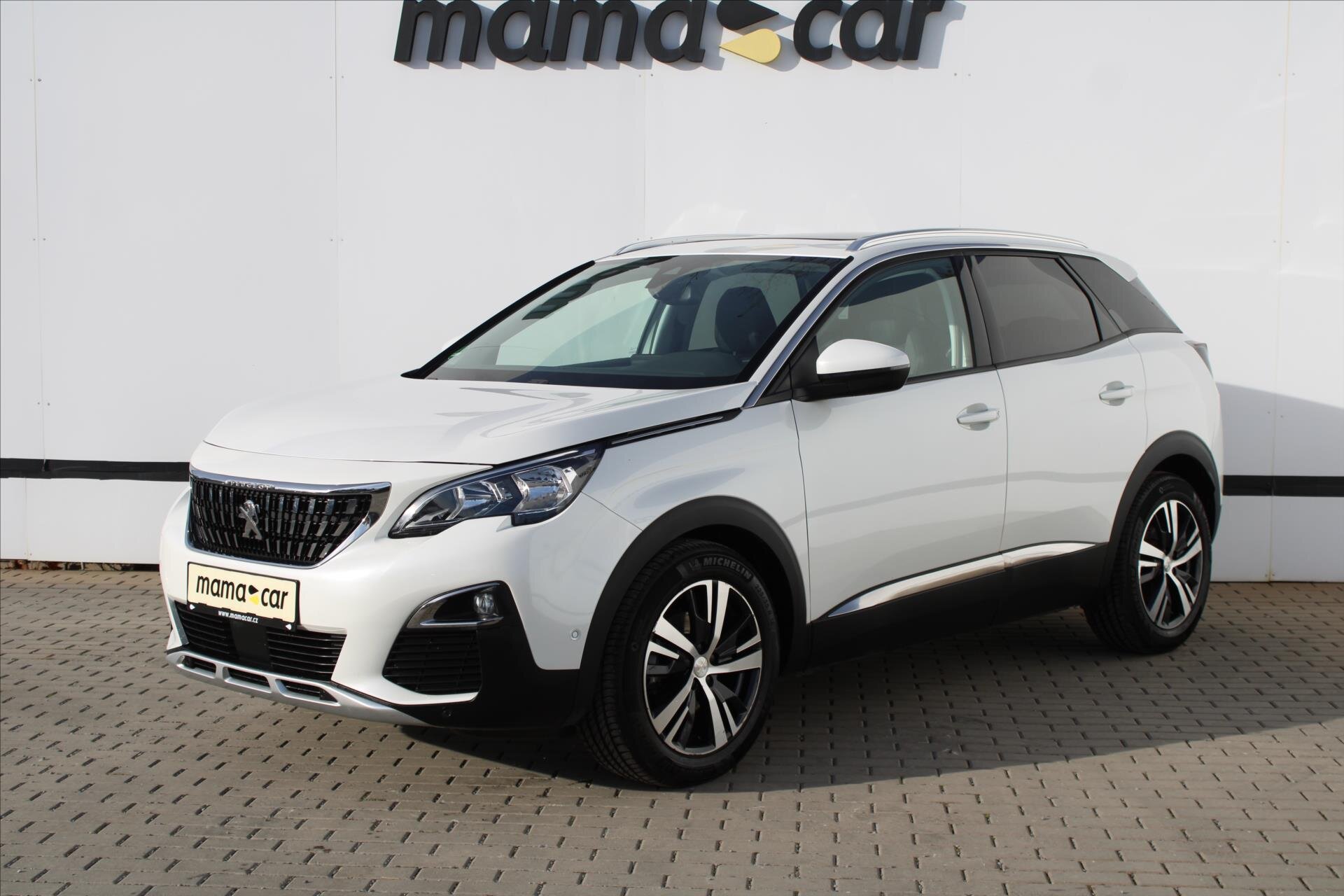 Peugeot 3008 SUV 1,5 l 96 kw