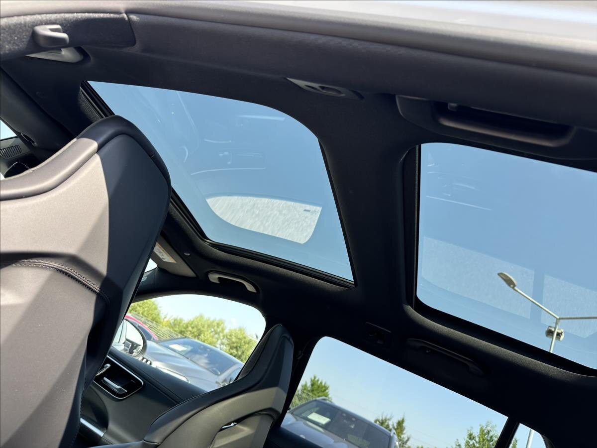 Mercedes-Benz Třídy C Kombi 2,0 l 350 kw