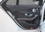 Mercedes-Benz Třídy C Sedan / Limuzína 3,0 l 270 kw
