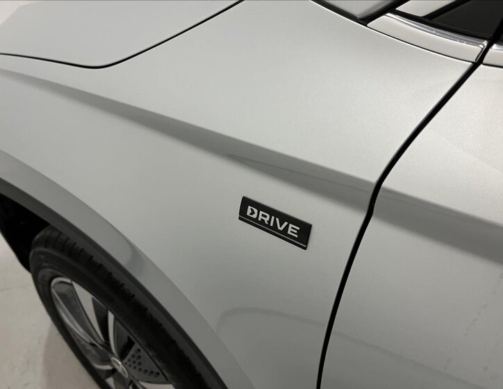 Škoda Karoq SUV 1,5 l 110 kw