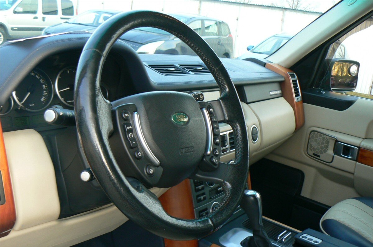 Land Rover Range Rover Ostatní 3,6 l 200 kw