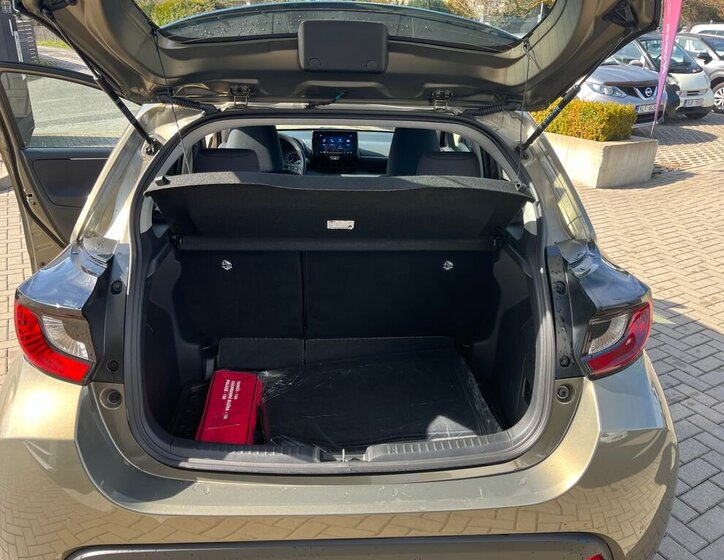 Toyota Yaris Hatchback 1,5 l 68 kw