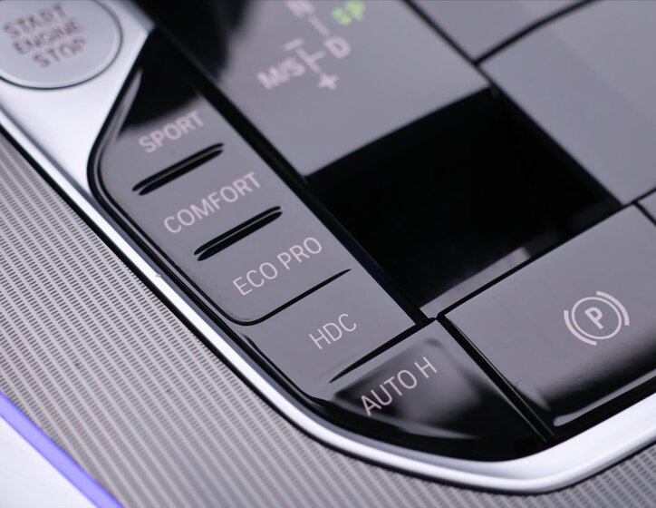 BMW X5 SUV 3,0 l 210 kw