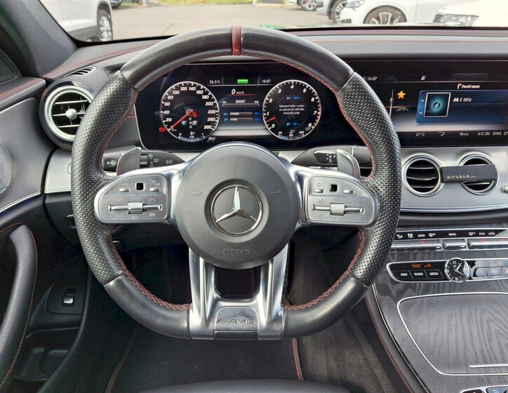 Mercedes-Benz Třídy E Kombi 3,0 l 320 kw