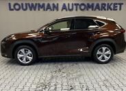 Lexus NX 300h 3