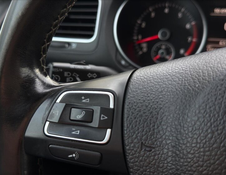 Volkswagen Golf Hatchback 1,4 l 90 kw