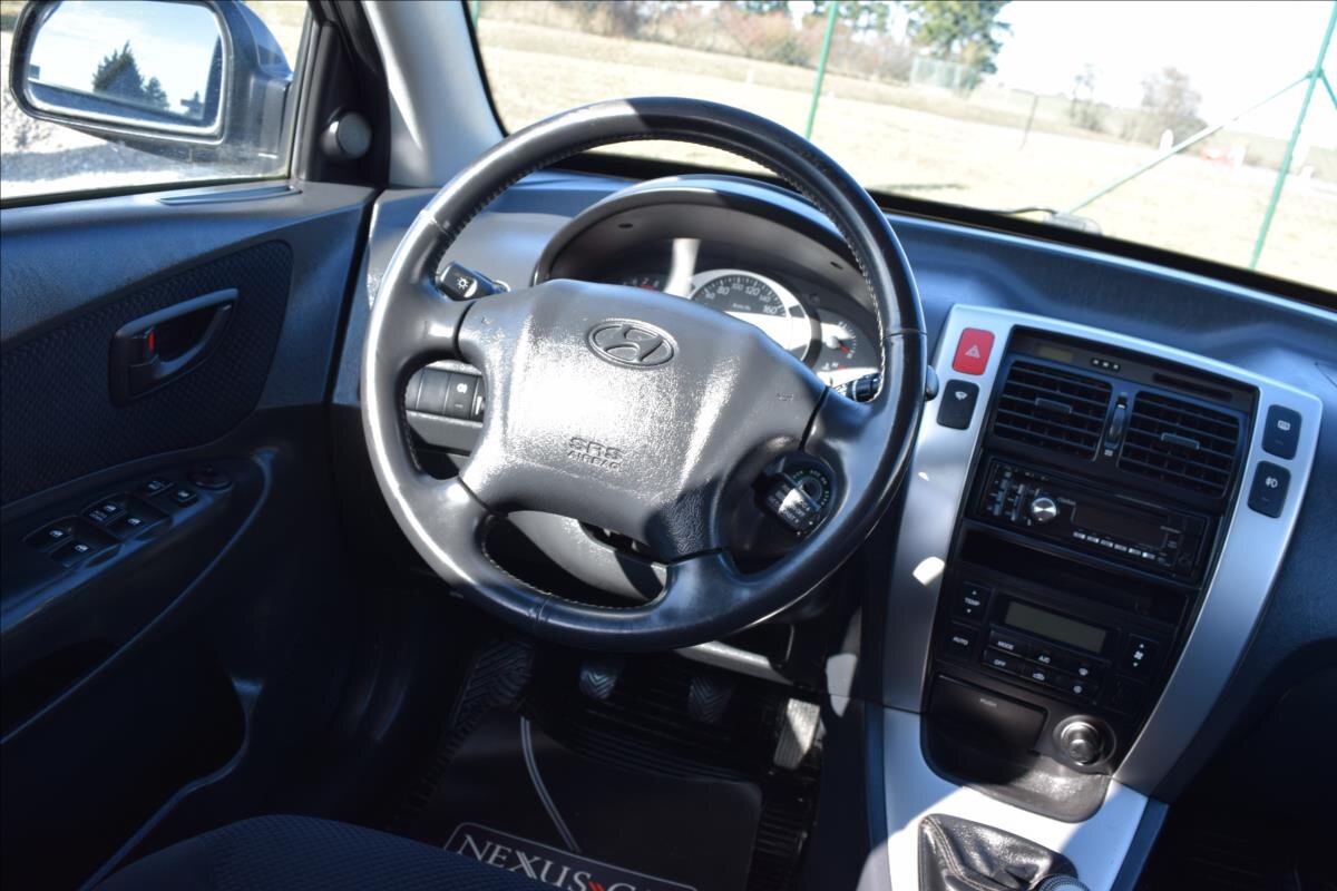 Hyundai Tucson SUV 2,0 l 104 kw