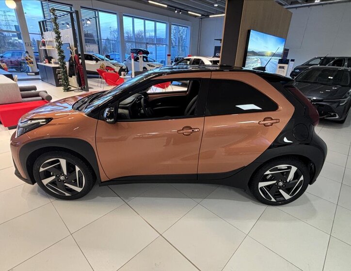 Toyota Aygo Hatchback 1,5 l 85 kw