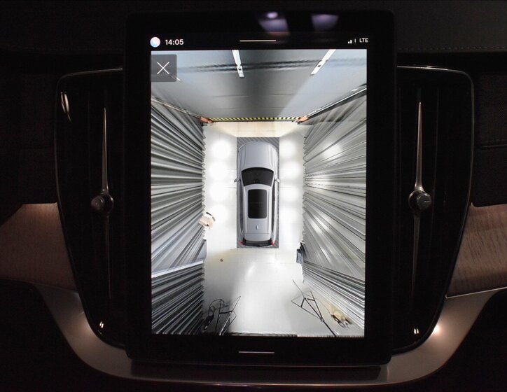 Volvo XC90 SUV / Terénní 2,0 l 335 kw