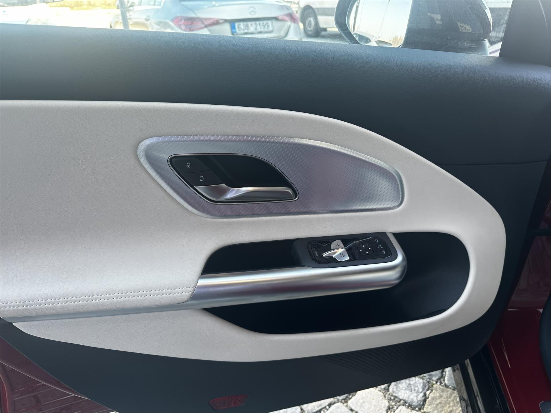 Mercedes-Benz CLA Sedan / Limuzína 0,0 200 kw