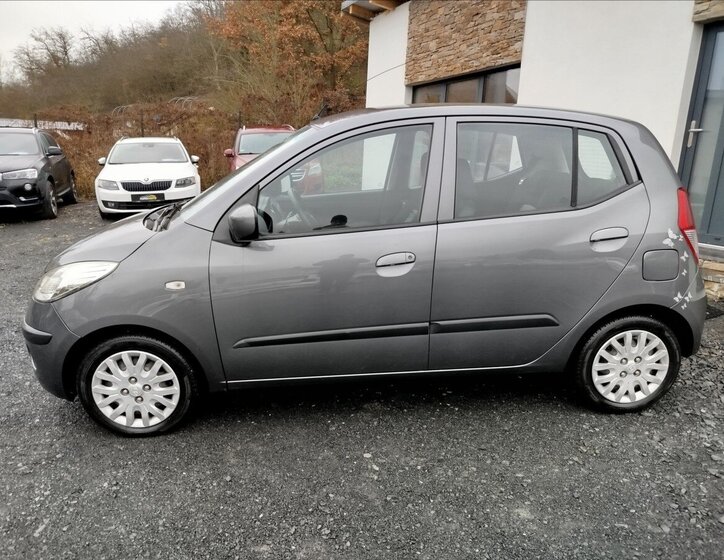 Hyundai i10 Hatchback 1,1 l 49 kw