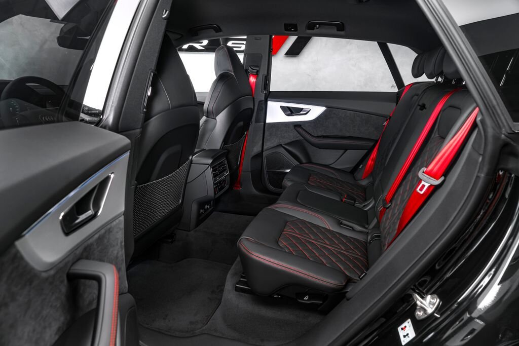 Audi Q8 SUV / Terénní 3,0 l 210 kw