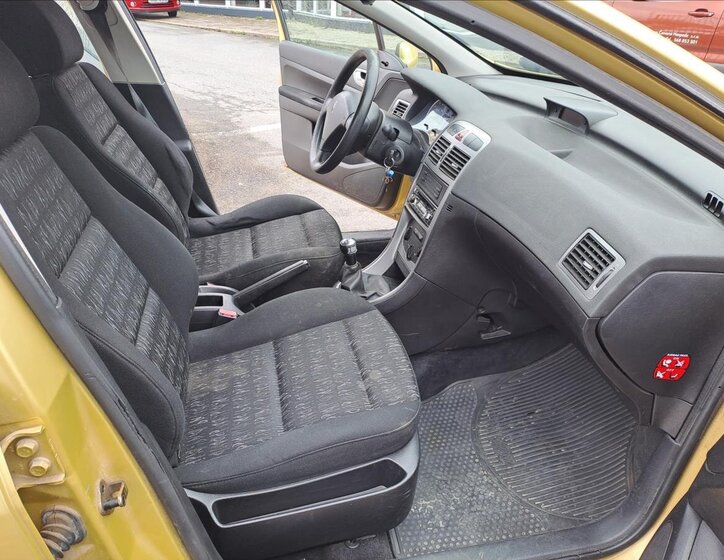 Peugeot 307 Hatchback 1,4 l 65 kw