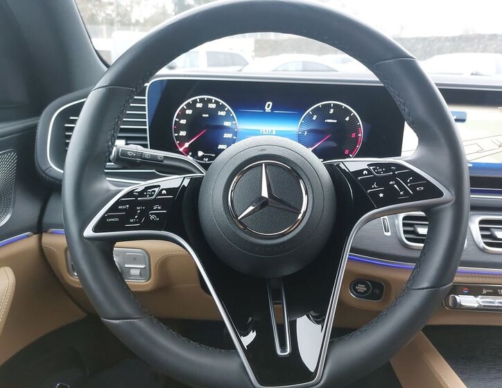 Mercedes-Benz GLE SUV 3,0 l 270 kw